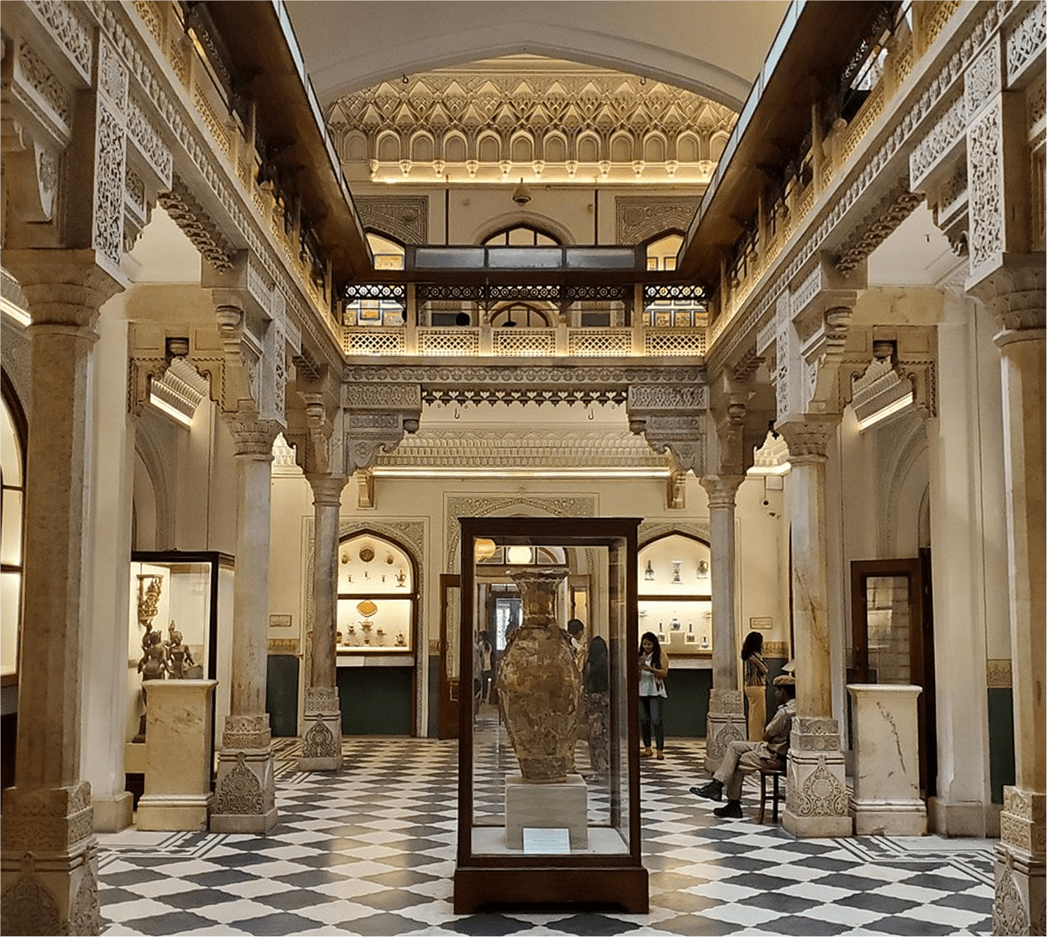 Albert Hall Museum min