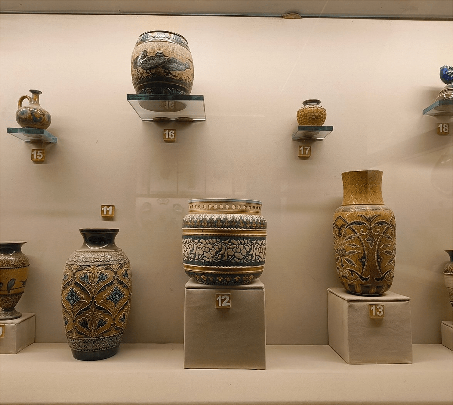 Clay Art Pottery 1 min