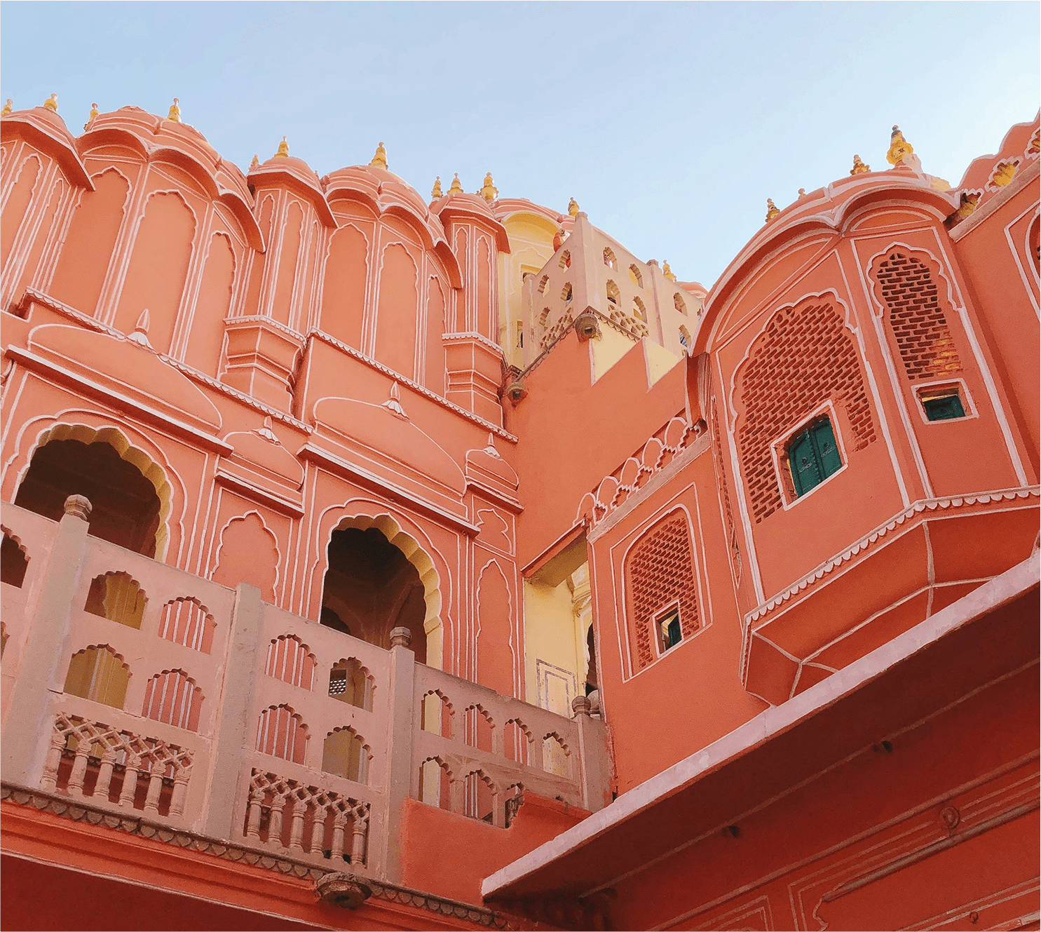 Interior Architecture min