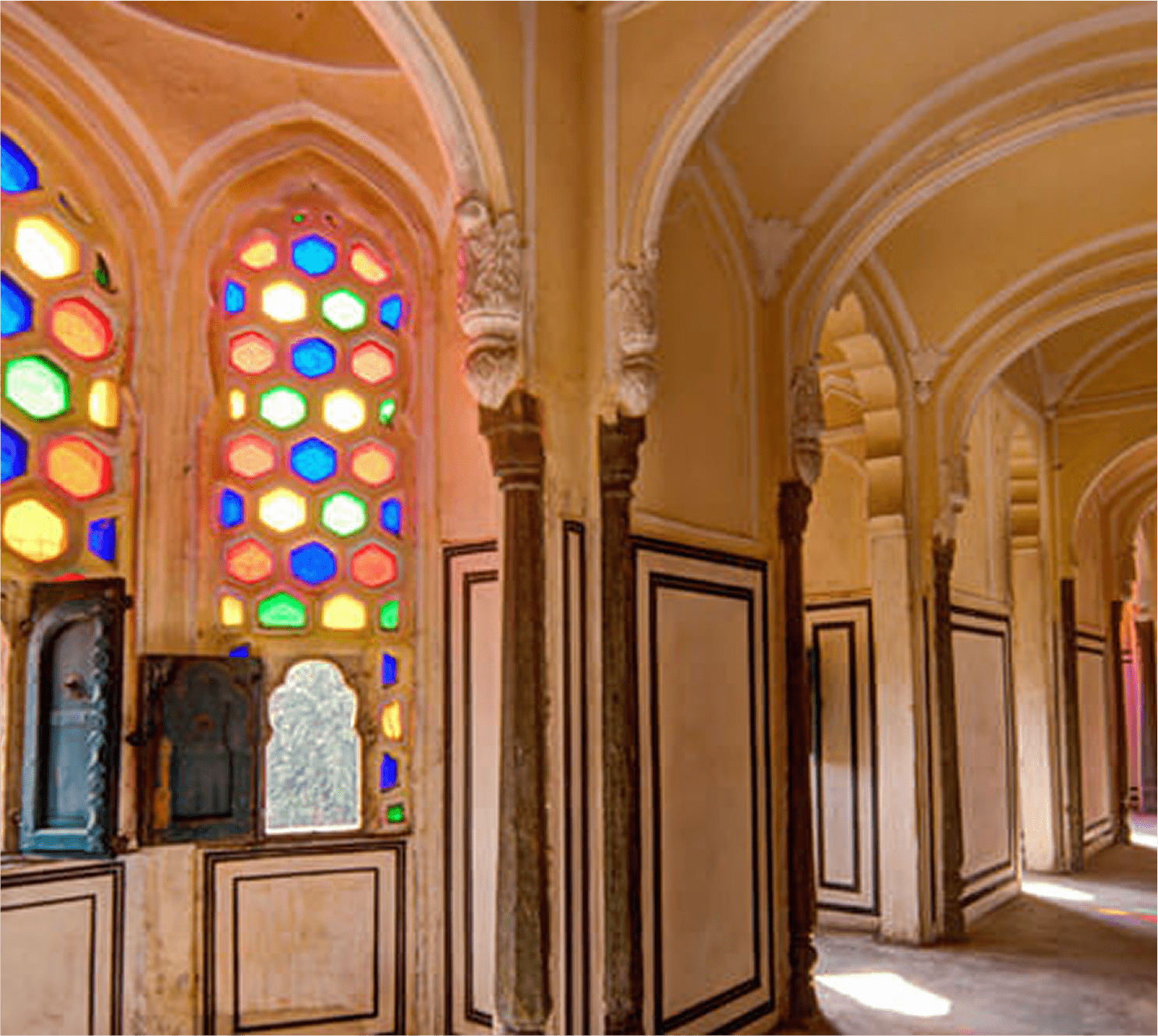 Museum Inside Hawa Mahal min