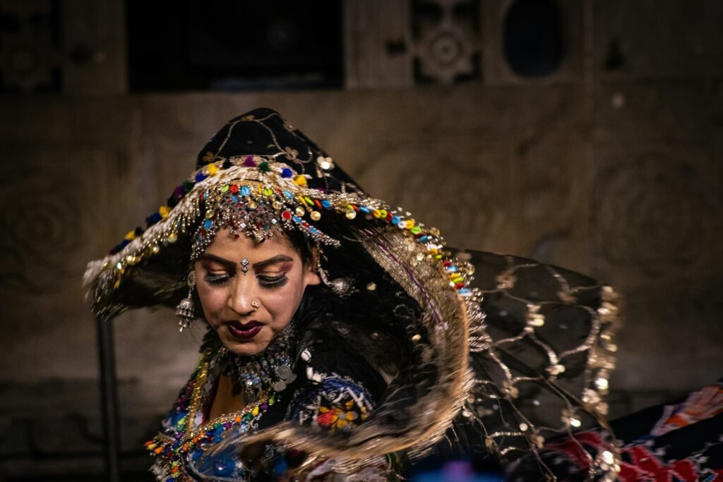 Ghoomar Dance in Jaipur: The Tradition Behind the Festival 2 Rajasthani dancer wearing an ornate Ghoomar costume with traditional jewellery