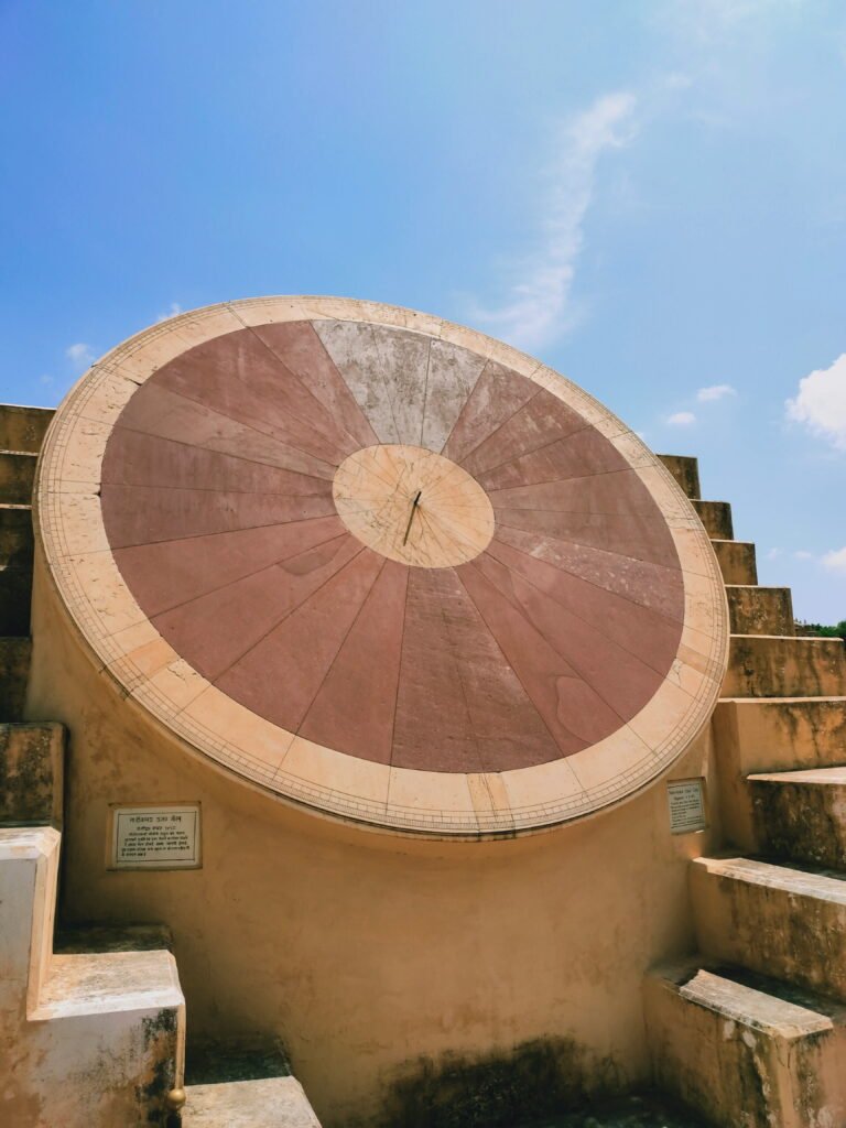 Astronomical Secrets Behind the Instruments at the Jantar Mantar in Jaipur 6 Narivalaya Yantra, a double equatorial sundial located at the Jantar Mantar observatory in Jaipur, India.