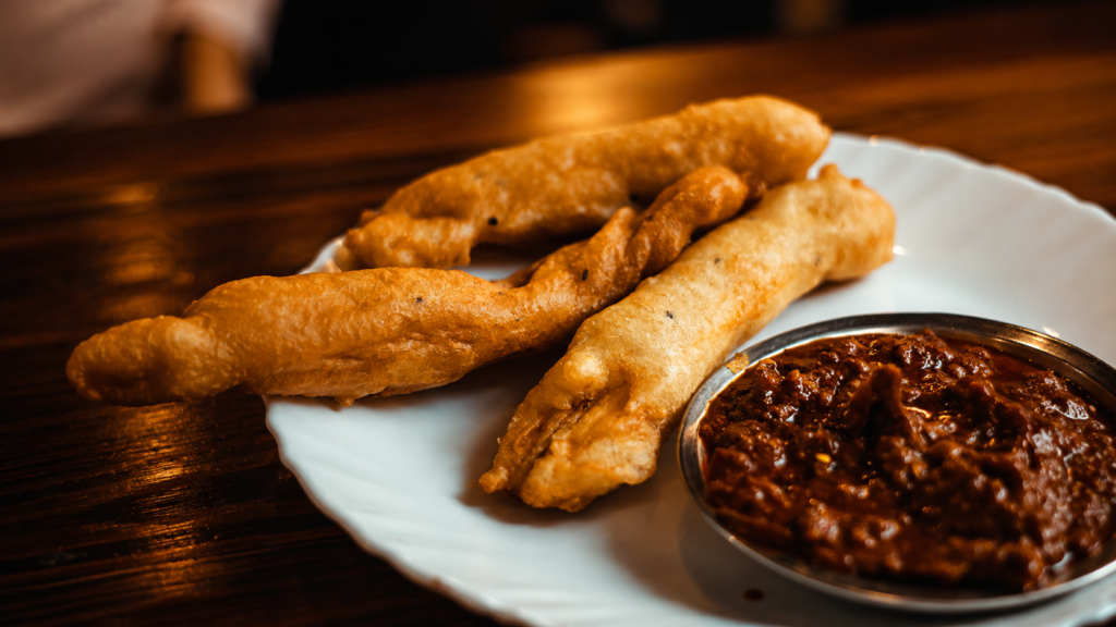 Traditional Rajasthani mirchi bada served with spicy chutney