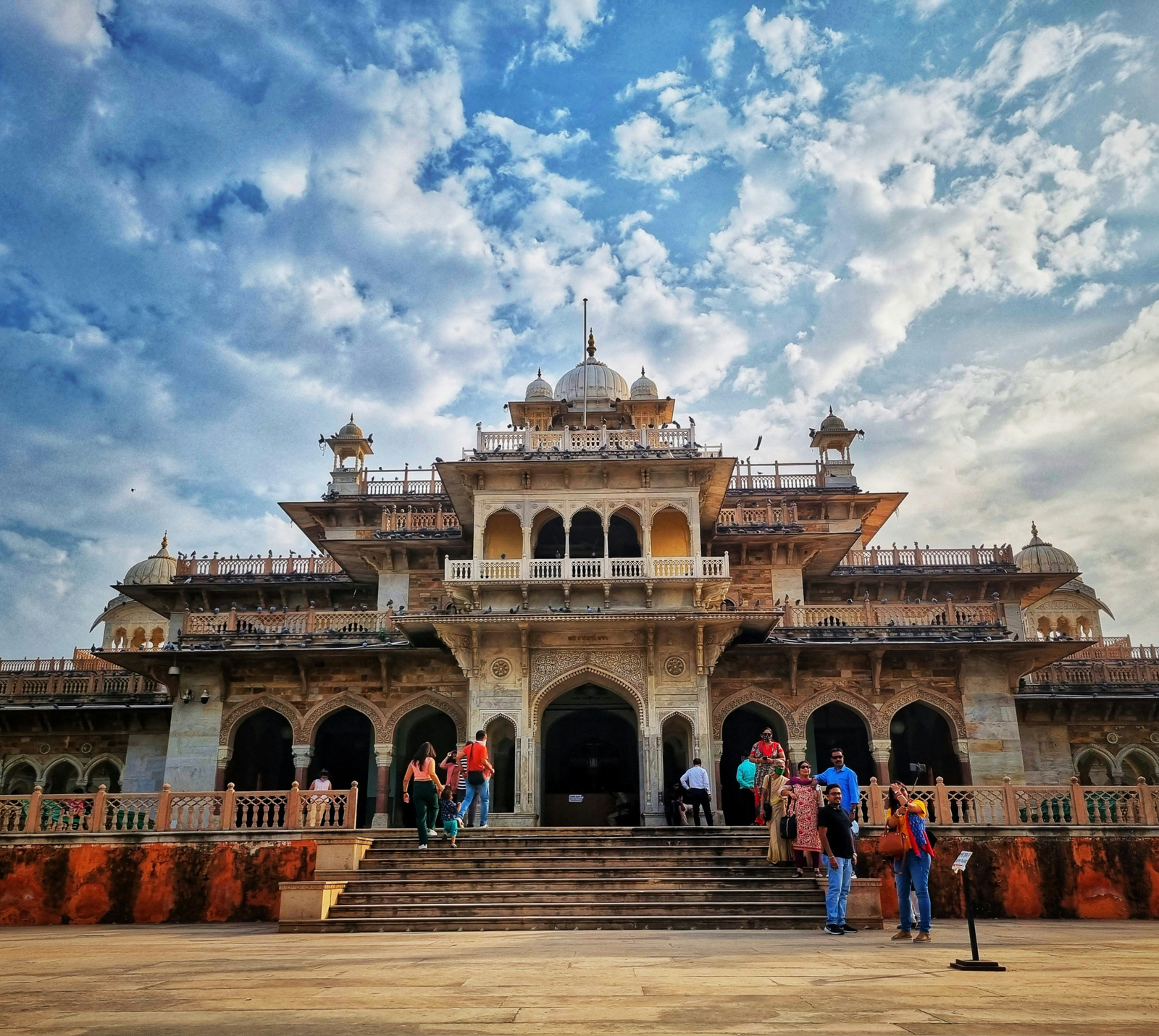 Birla Mandir 12 Albert Hall Museum in Jaipur, Rajasthan, is the oldest museum in the state, functioning as the State Museum of Rajasthan.