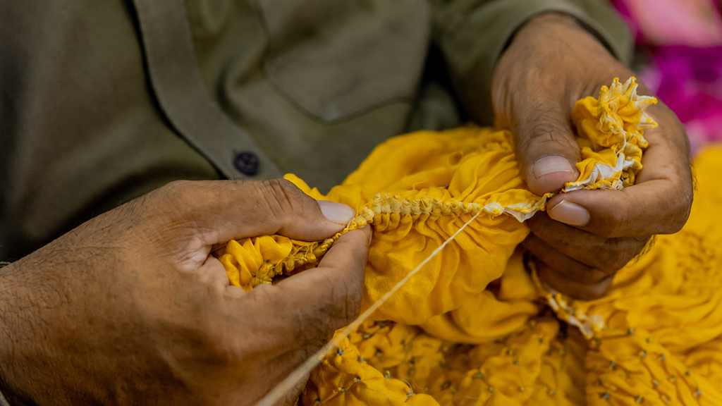 How is Bandhani Made